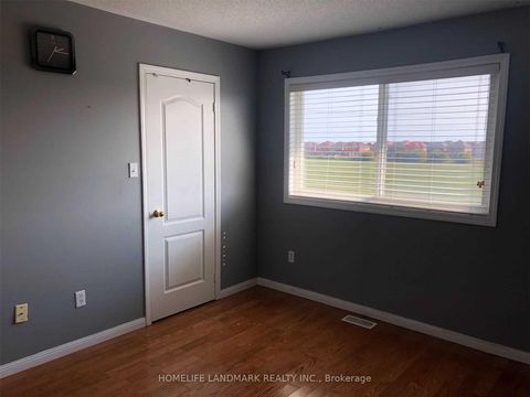 Photo 10 at 139 Raponi Circle, Rouge E11, Toronto