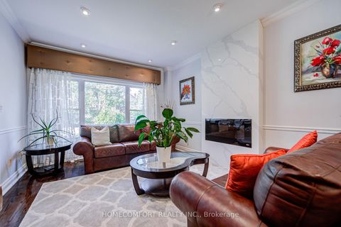 Photo 2 at 319 Rumsey Road, Leaside, Toronto