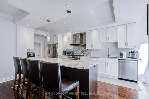 Photo 14 at 319 Rumsey Road, Leaside, Toronto