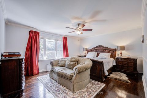 Photo 24 at 319 Rumsey Road, Leaside, Toronto