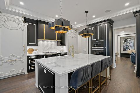 Photo 17 at 303 - 200 Russell Hill Road, Casa Loma, Toronto