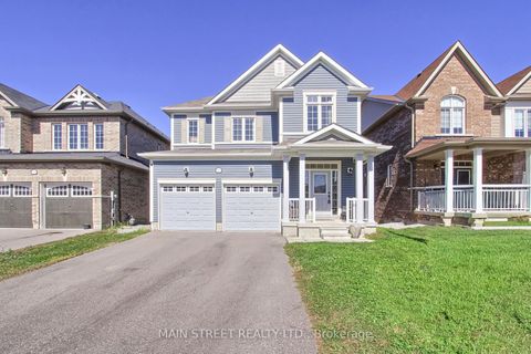 Photo 2 at 90 Kingknoll Crescent, Keswick South, Georgina