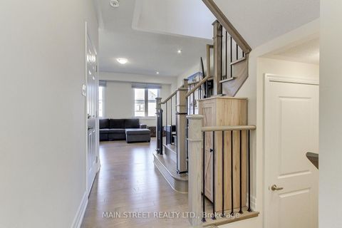 Photo 6 at 90 Kingknoll Crescent, Keswick South, Georgina