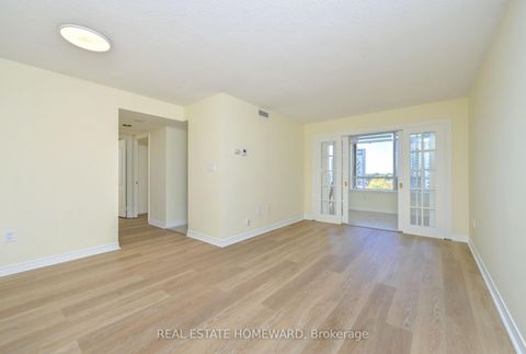 Photo 16 at 916 - 88 Grandview Way, Willowdale East, Toronto
