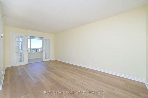 Photo 17 at 916 - 88 Grandview Way, Willowdale East, Toronto