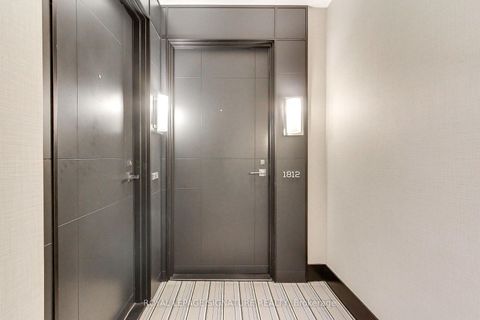 Photo 4 at 1812 - 98 Lillian Street, Mount Pleasant West, Toronto