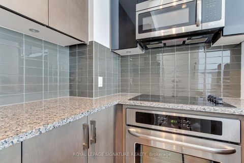 Photo 10 at 1812 - 98 Lillian Street, Mount Pleasant West, Toronto