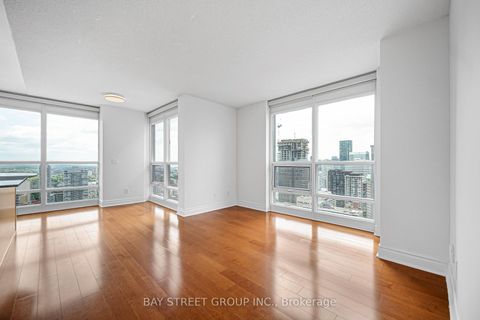 Photo 17 at 4105 - 763 Bay Street, Bay Street Corridor, Toronto