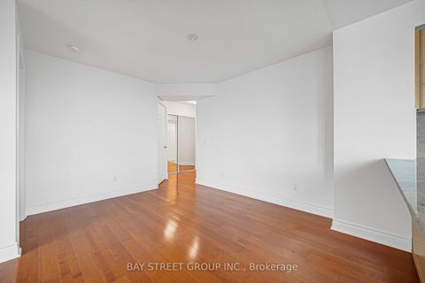 Photo 18 at 4105 - 763 Bay Street, Bay Street Corridor, Toronto