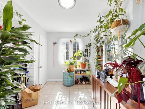 Photo 11 at 303 Oakwood Avenue, Oakwood Village, Toronto