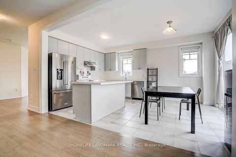 Photo 12 at 57 Faimira Avenue, Keswick South, Georgina