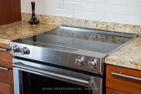 Photo 13 at PH08 - 296 Mill Road, Markland Wood, Toronto