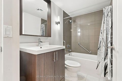 Photo 4 at 2111 - 18 Graydon Hall Drive, Donalda, Toronto