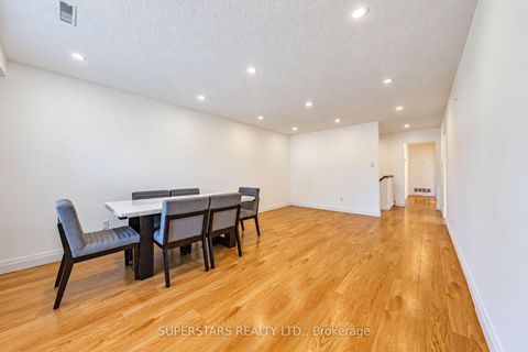 Photo 9 at 63 La Peer Boulevard, L'Amoreaux, Toronto
