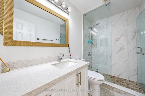 Photo 25 at 63 La Peer Boulevard, L'Amoreaux, Toronto
