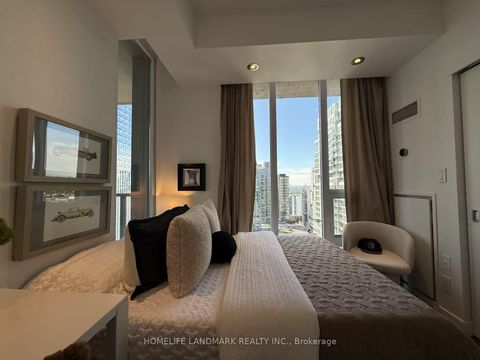 Photo 11 at 3303 - 126 Simcoe Street, Waterfront Communities C1, Toronto