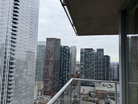 Photo 16 at 3303 - 126 Simcoe Street, Waterfront Communities C1, Toronto
