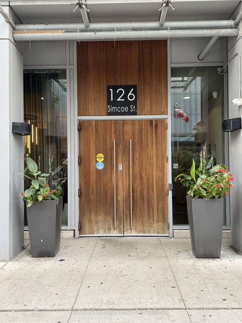 Photo 18 at 3303 - 126 Simcoe Street, Waterfront Communities C1, Toronto