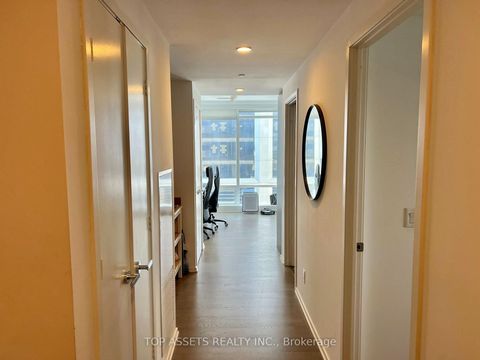 Photo 10 at 4409 - 1 Bloor Street E, Yonge Corridor, Toronto