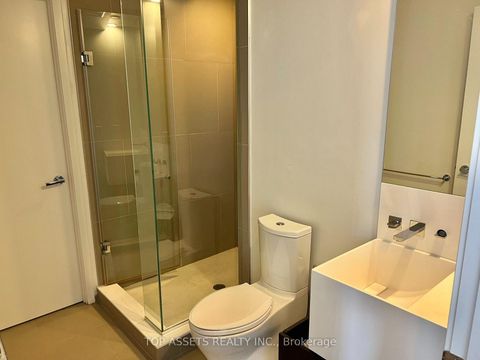 Photo 12 at 4409 - 1 Bloor Street E, Yonge Corridor, Toronto