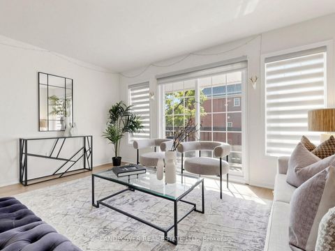 Photo 7 at 821 Sandhurst Circle, Agincourt North, Toronto