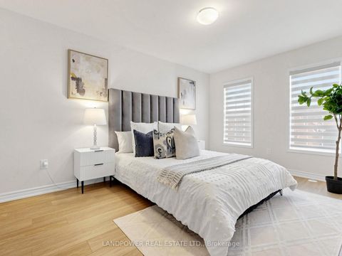 Photo 22 at 821 Sandhurst Circle, Agincourt North, Toronto