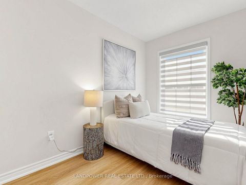 Photo 28 at 821 Sandhurst Circle, Agincourt North, Toronto
