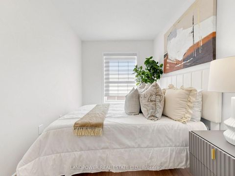 Photo 29 at 821 Sandhurst Circle, Agincourt North, Toronto