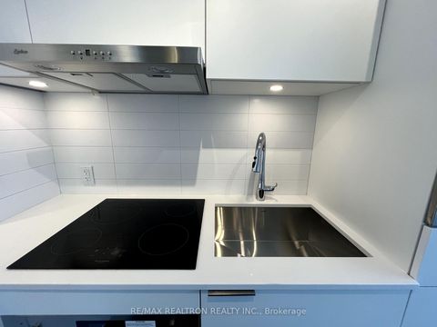 Photo 17 at N1102 - 7 Golden Lion Heights, Newtonbrook East, Toronto