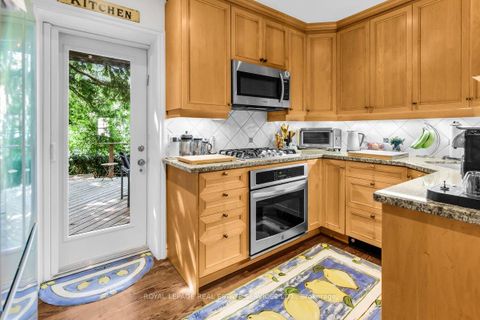 Photo 5 at 47 Coulson Avenue, Forest Hill South, Toronto