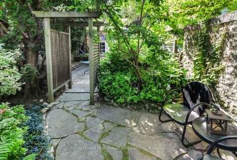 Photo 18 at 47 Coulson Avenue, Forest Hill South, Toronto