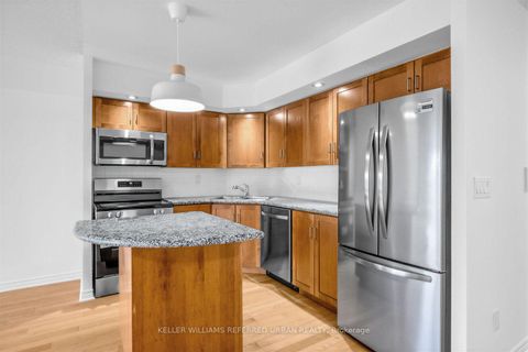 Photo 15 at 1436 - 250 Wellington Street W, Waterfront Communities C1, Toronto
