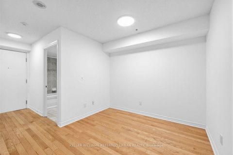 Photo 21 at 1436 - 250 Wellington Street W, Waterfront Communities C1, Toronto