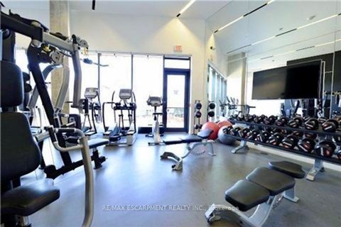 Photo 14 at 2304 - 909 Bay Street, Bay Street Corridor, Toronto