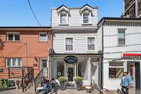 Photo 1 at 506 Adelaide Street W, Waterfront Communities C1, Toronto