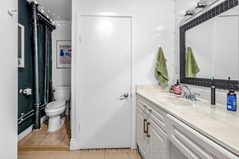 Photo 9 at 506 Adelaide Street W, Waterfront Communities C1, Toronto