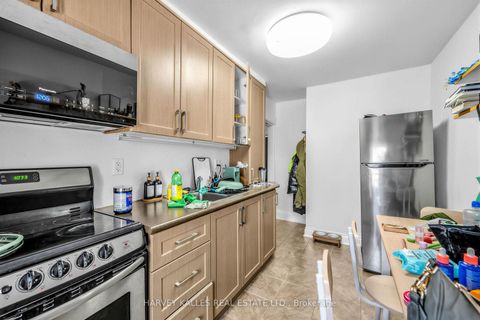 Photo 14 at 506 Adelaide Street W, Waterfront Communities C1, Toronto