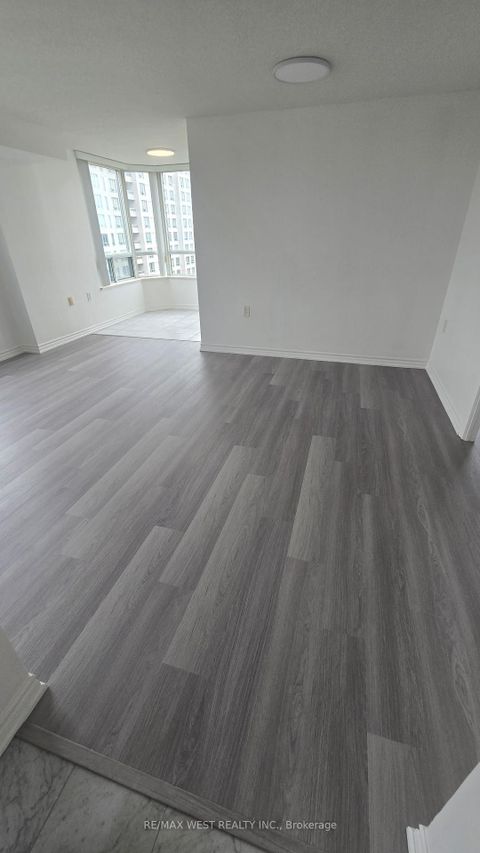 Photo 4 at 1107 - 2627 Mccowan Road, Agincourt North, Toronto