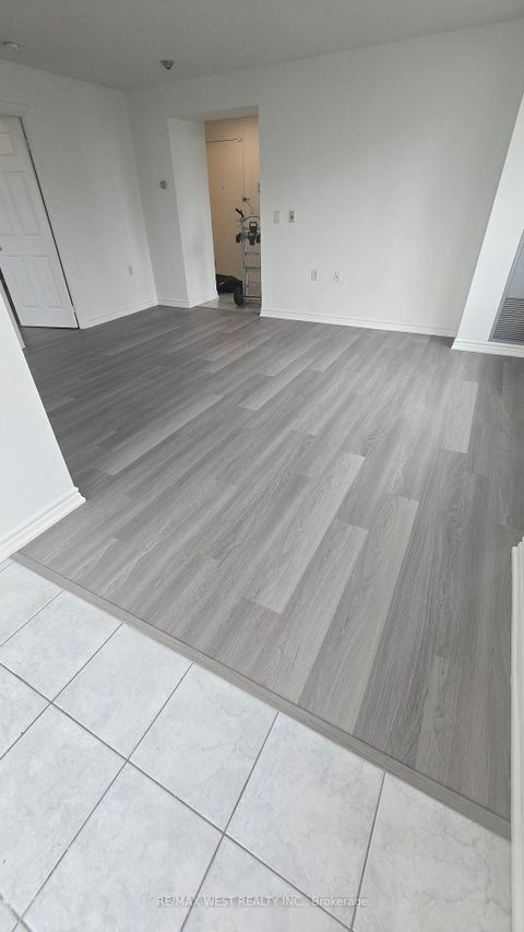 Photo 6 at 1107 - 2627 Mccowan Road, Agincourt North, Toronto