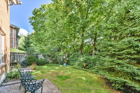 Photo 32 at 153 Estate Garden Drive, Oak Ridges, Richmond Hill