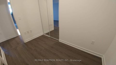 Photo 14 at 1207 - 1 Yorkville Avenue, Annex, Toronto