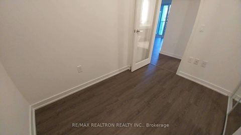 Photo 15 at 1207 - 1 Yorkville Avenue, Annex, Toronto