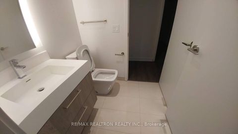 Photo 21 at 1207 - 1 Yorkville Avenue, Annex, Toronto