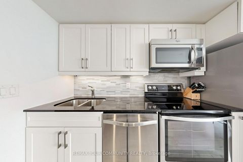 Photo 16 at 2304 - 105 The Queensway Avenue, Swansea, Toronto