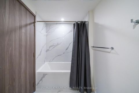 Photo 19 at 4510 - 3 Concord Cityplace Way, Waterfront Communities C1, Toronto