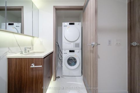 Photo 23 at 4510 - 3 Concord Cityplace Way, Waterfront Communities C1, Toronto