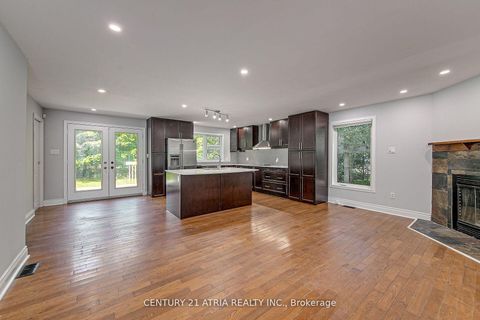 Photo 4 at 2070 St. Paul Road, Alcona, Innisfil
