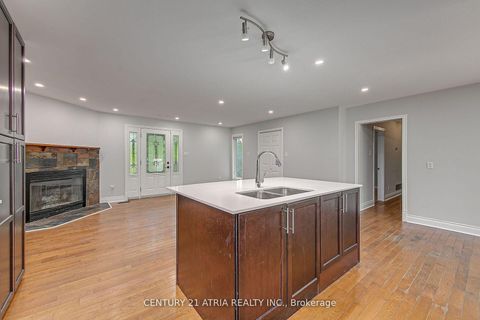 Photo 13 at 2070 St. Paul Road, Alcona, Innisfil