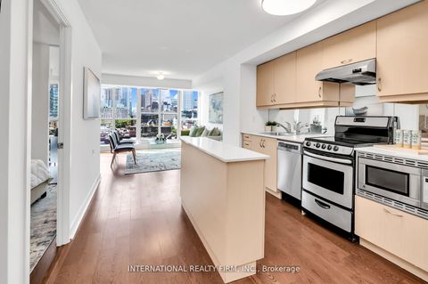 Photo 11 at 809 - 320 Richmond Street E, Moss Park, Toronto