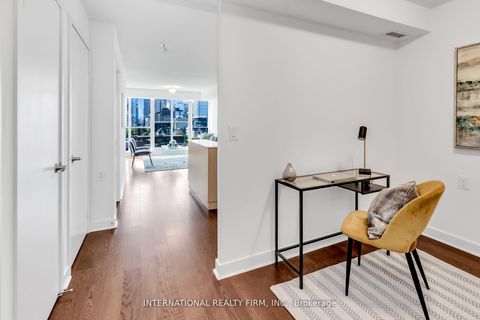 Photo 15 at 809 - 320 Richmond Street E, Moss Park, Toronto